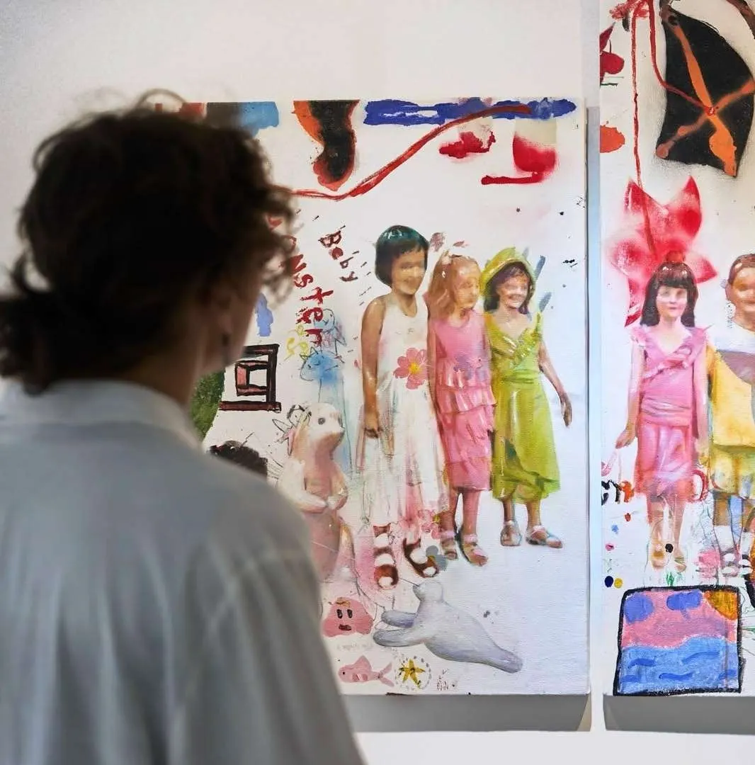 TENÚ installation view 2